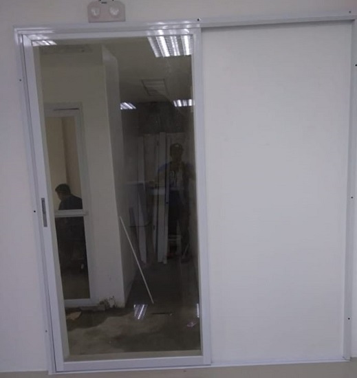 Thiết kế cửa tự động nhà hàng